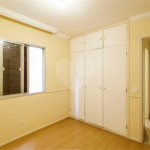 Apartamento à venda com 2 quartos, sendo 1 suíte, em Vila Uberabinha, São Paulo, SP