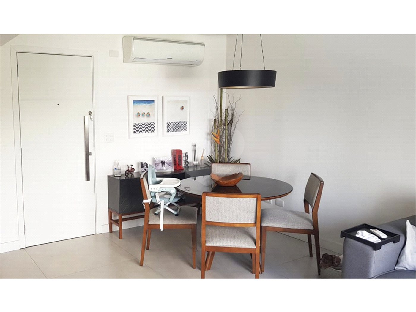 Apartamento à venda com 3 quartos, sendo 1 suíte, em Moema, São Paulo, SP
