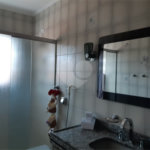 Sobrado à venda com 3 quartos, sendo 1 suíte, em Vila Romero, São Paulo, SP