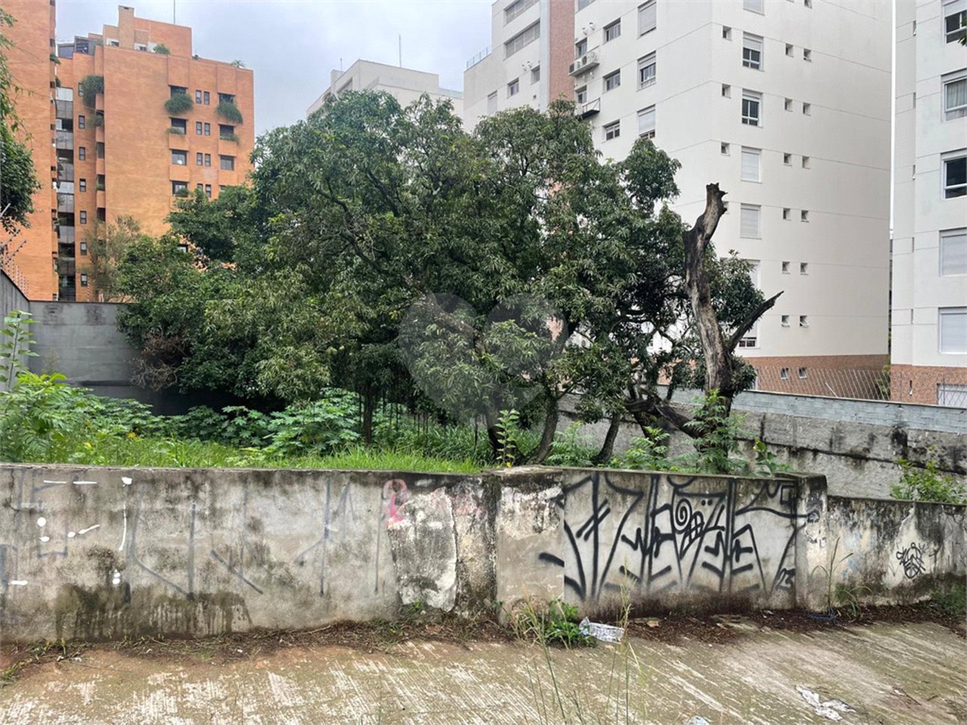 Terreno à venda em Jardim Guedala, São Paulo, SP
