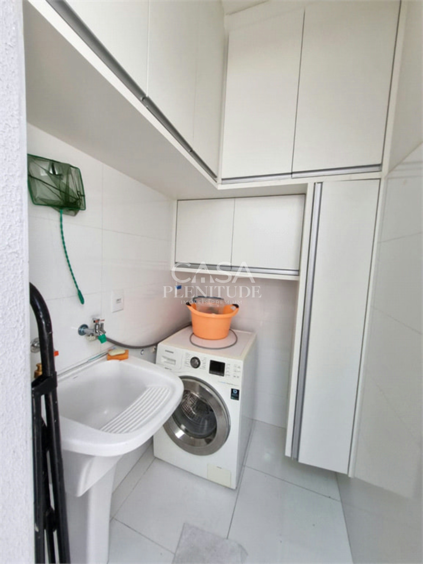 Casa em condomínio à venda com 3 quartos, sendo 1 suíte, em Cajuru do Sul, Sorocaba, SP