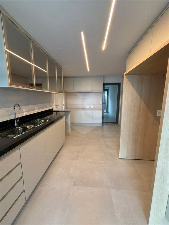 Apartamento para alugar com 4 suítes em Jardim Morumbi, São Paulo, SP