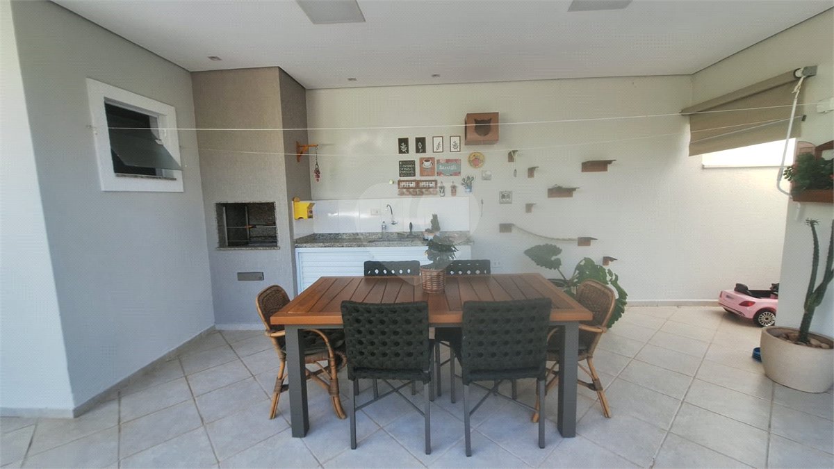 Casa à venda com 3 suítes no condomínio Residencial Villa dos Inglezes, Sorocaba - SP