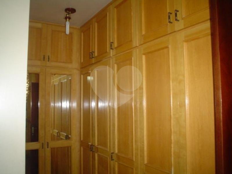 Sobrado à venda com 3 quartos, sendo 1 suíte, em Parada Inglesa, São Paulo, SP