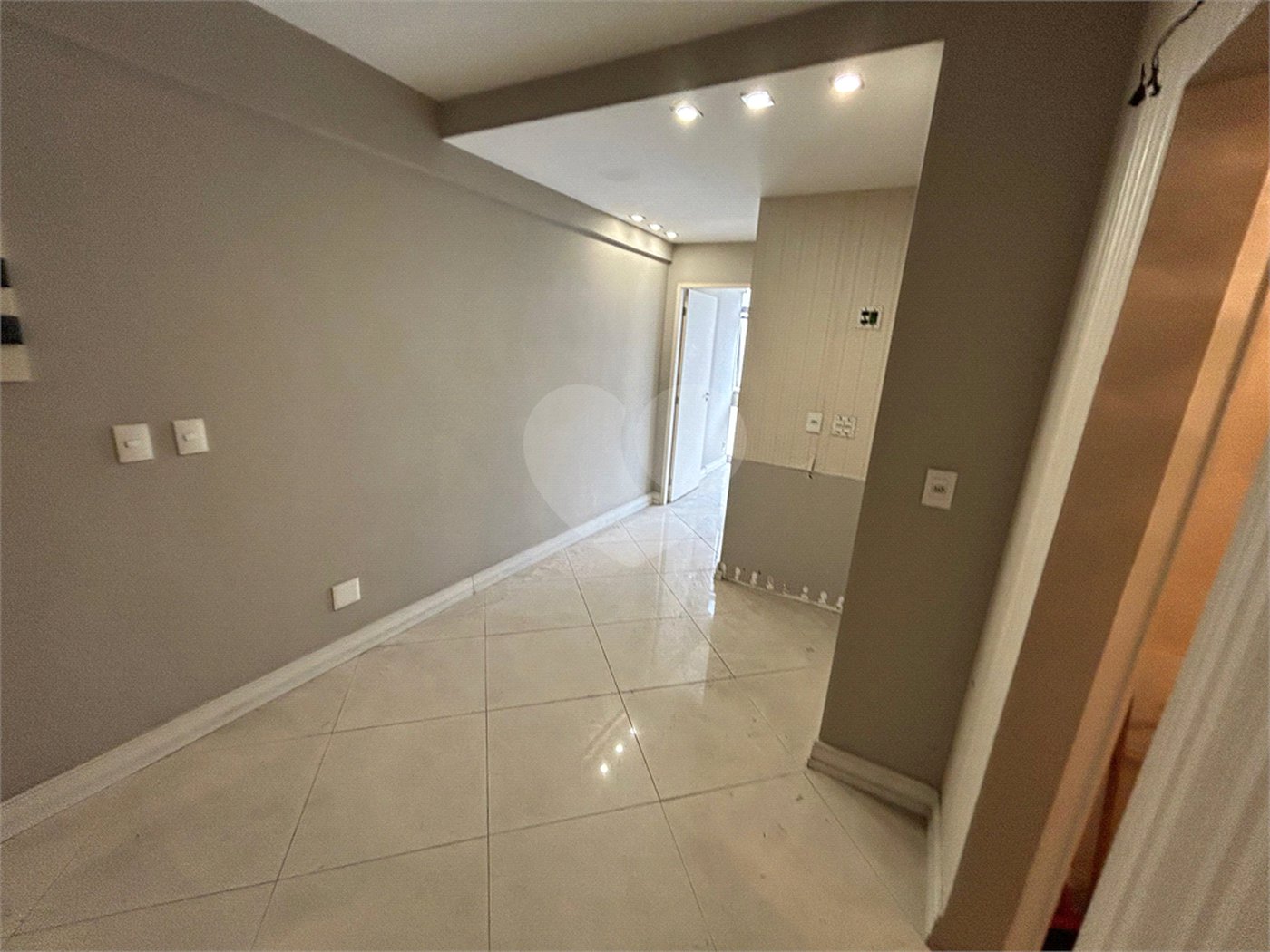 Sala à venda em Copacabana, Rio de Janeiro, RJ