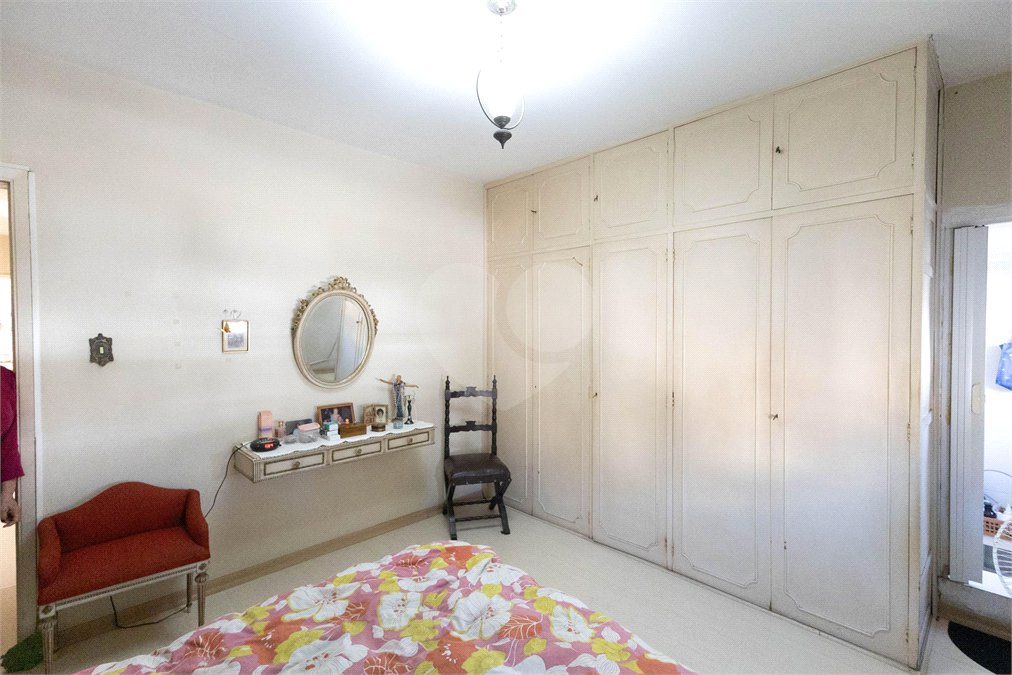 Sobrado à venda com 3 quartos, sendo 1 suíte,  em Jardim Ataliba Leonel, São Paulo, SP