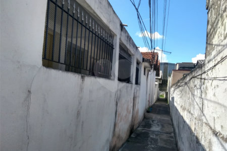 Casa à venda com 1 quarto em Vila Nivi, São Paulo, SP
