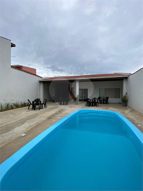 Casa à venda com 3 quartos, sendo 1 suíte, em Vila Vilma (mailasqui), São Roque, SP