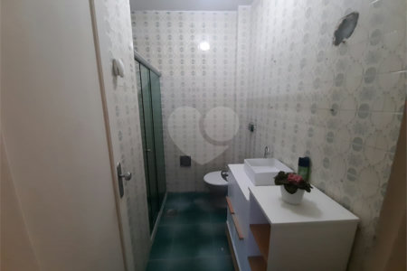 Casa à venda com 3 quartos em Campo Grande, Rio de Janeiro, RJ