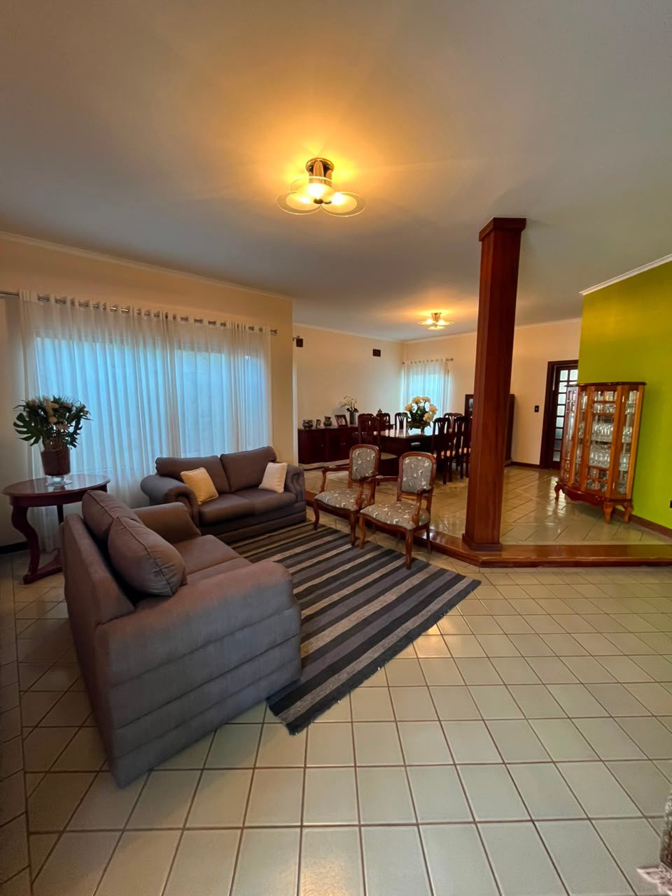 Casa à venda com 3 quartos, sendo 1 suíte,  em Santos Dumont, Três Lagoas, MS