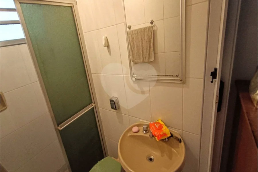 Casa Térrea à venda com 5 quartos, sendo 1 suíte,  em Chora Menino, São Paulo, SP