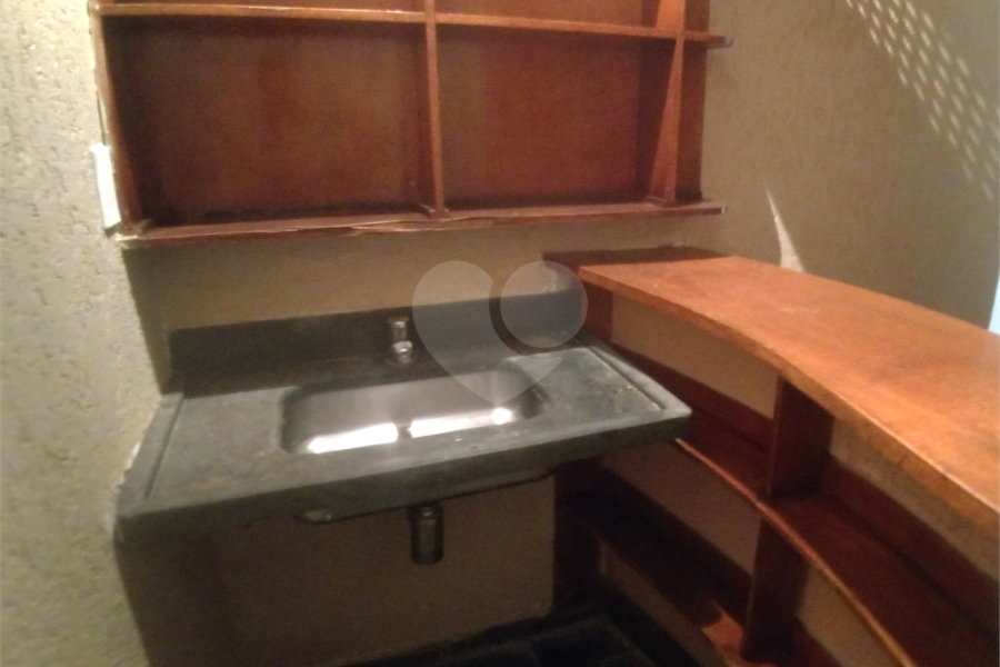 Casa Térrea à venda com 3 quartos, sendo 1 suíte, em Horto, São Paulo, SP