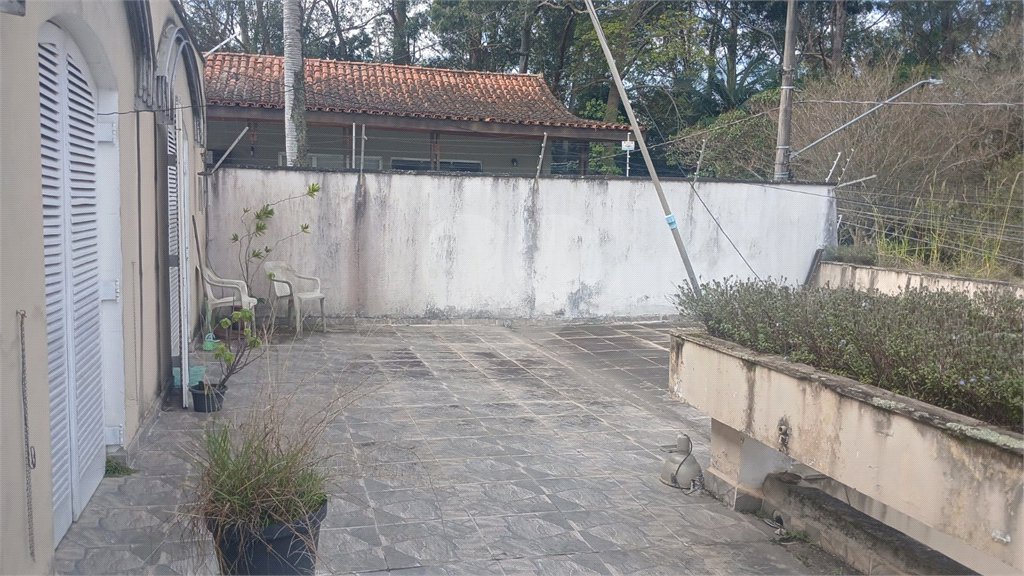 Sobrado à venda com 4 quartos, sendo 2 suítes, em Interlagos, São Paulo, SP