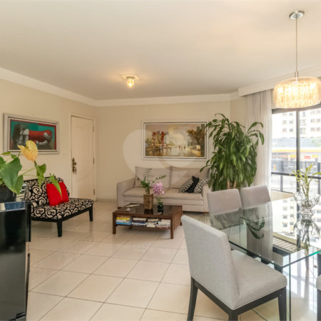 Apartamento à venda com 3 quartos, sendo 1 suíte,  em Vila Clementino, São Paulo, SP