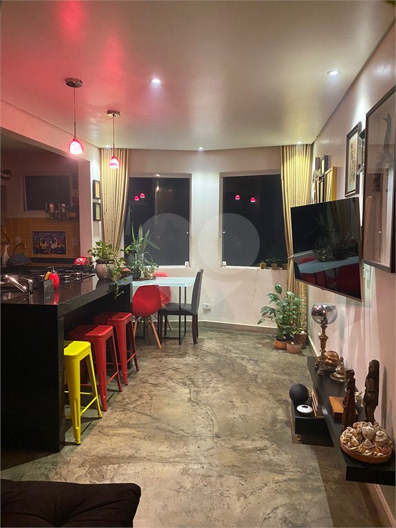 Apartamento à venda com 1 suíte em República, São Paulo, SP