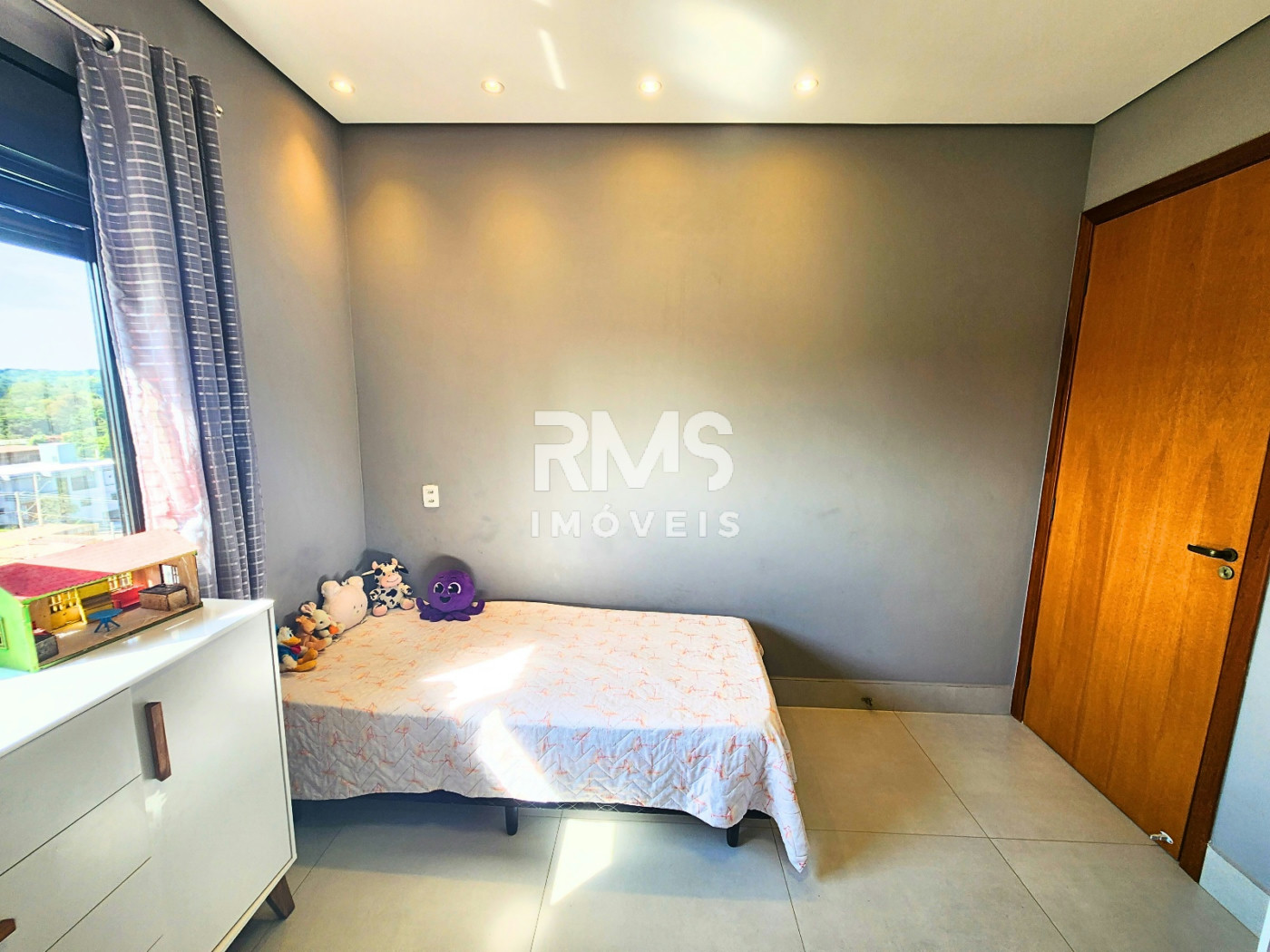 Casa à venda ou para alugar com 4 quartos, sendo 3 suítes,  em Pinheirinho Ii, Itu, SP
