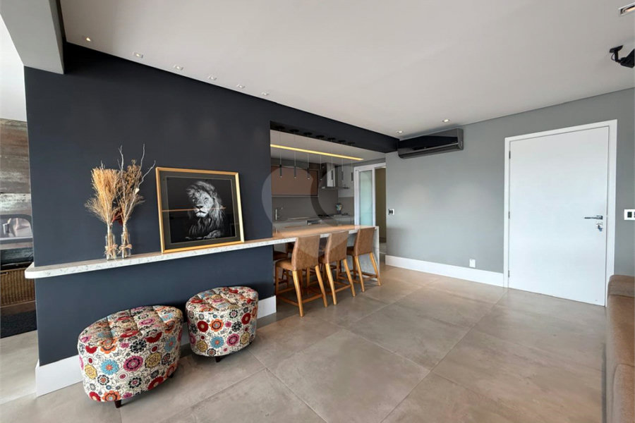 Apartamento à venda com 3 suítes em Santana, São Paulo, SP