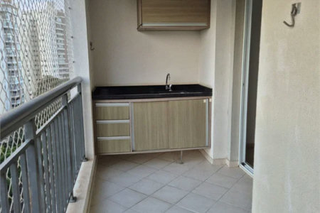 Apartamento à venda com 2 quartos, sendo 1 suíte,  em Vila Andrade, São Paulo, SP