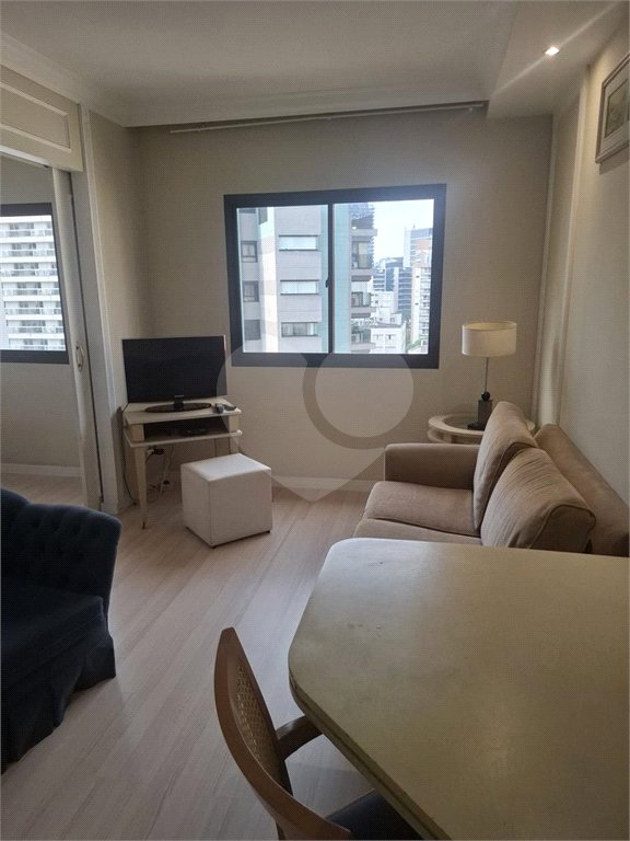 Flat para alugar com 1 suíte em Vila Olímpia, São Paulo, SP