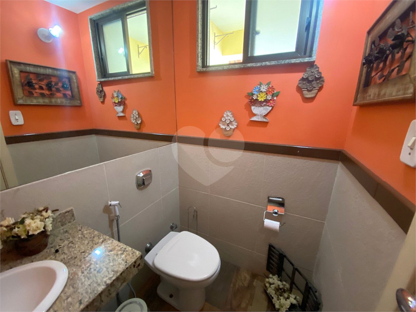 Casa à venda com 2 quartos, sendo 1 suíte, em Campo Grande, Rio de Janeiro, RJ