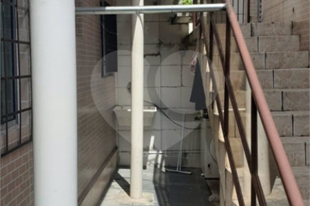 Sobrado à venda com 11 quartos em Vila Firmiano Pinto, São Paulo, SP