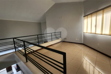 Casa à venda com 3 quartos, sendo 1 suíte, em Vila Harmonia, Araraquara, SP