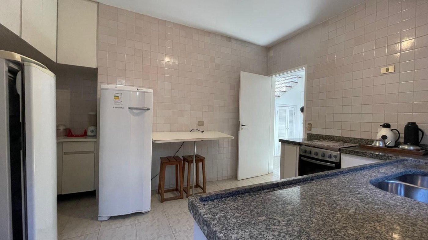 Casa com 5 dormitórios à venda, 343 m² por R$ 1.800.000,00 - Enseada - Guarujá/SP