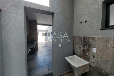 Casa em condomínio à venda com 3 quartos, sendo 1 suíte, em Wanel Ville, Sorocaba, SP