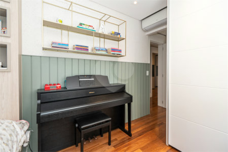Apartamento à venda com 3 suítes em Sumarezinho, São Paulo, SP