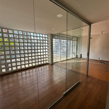 Casa à venda ou para alugar com 4 quartos, sendo 2 suítes, em Vila Andrade, São Paulo, SP