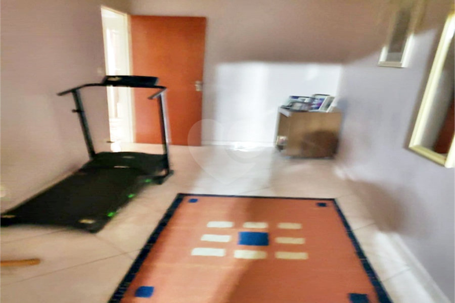 Sobrado à venda com 3 quartos, sendo 1 suíte,  em Parque Edu Chaves, São Paulo, SP