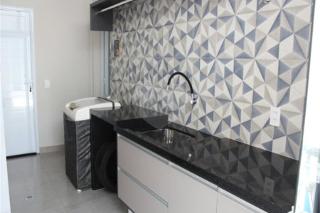 Casa à venda com 3 quartos, sendo 2 suítes, no condomínio Residencial Mantova, Indaiatuba - SP