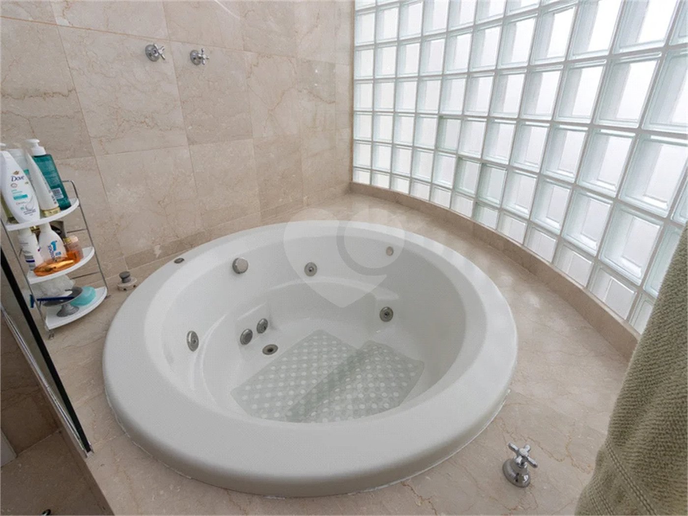 Apartamento de 233 m² à venda em Higienópolis com 4 dormitórios.