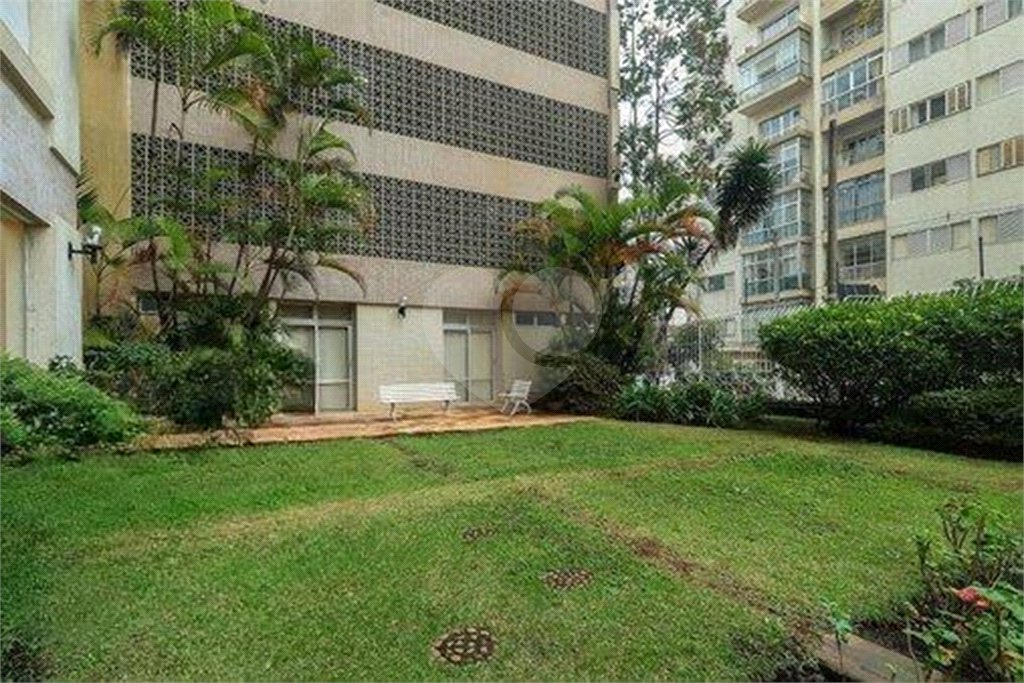 Apartamento à venda com 4 quartos, sendo 1 suíte, em Liberdade, São Paulo, SP