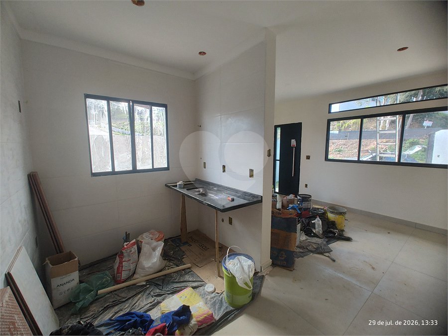 Casa à venda com 2 quartos, sendo 1 suíte, em Jardim Santo Antônio, Atibaia, SP