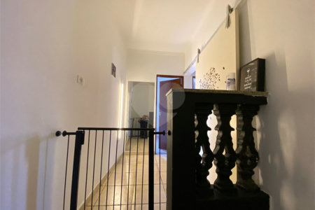 Sobrado à venda com 6 quartos, sendo 2 suítes,  em Vila Mazzei, São Paulo, SP