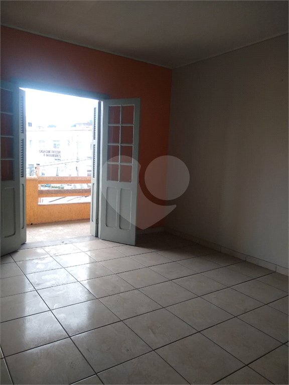 Sobrado à venda ou para alugar com 2 quartos, sendo 1 suíte, em Santana, São Paulo, SP