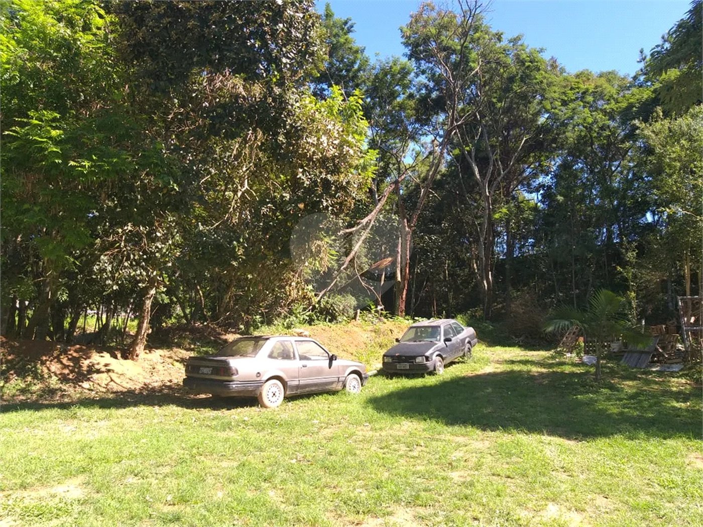 Área de terra de 156 mil m2 à venda em São Roque, zona mista (residencial/industrial)