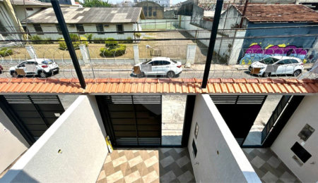 Sobrado à venda com 3 quartos, sendo 1 suíte,  em Vila Isolina Mazzei, São Paulo, SP