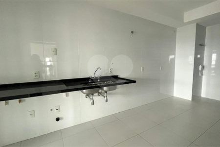 Apartamento à venda com 4 quartos, sendo 2 suítes, em Chácara Santo Antônio (zona Sul), São Paulo, SP