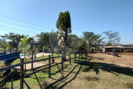 Sítio à venda com 2 suítes em Buru, Salto, SP