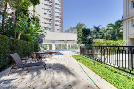 Apartamento para alugar com 3 quartos, sendo 1 suíte, em Alto da Boa Vista, São Paulo, SP