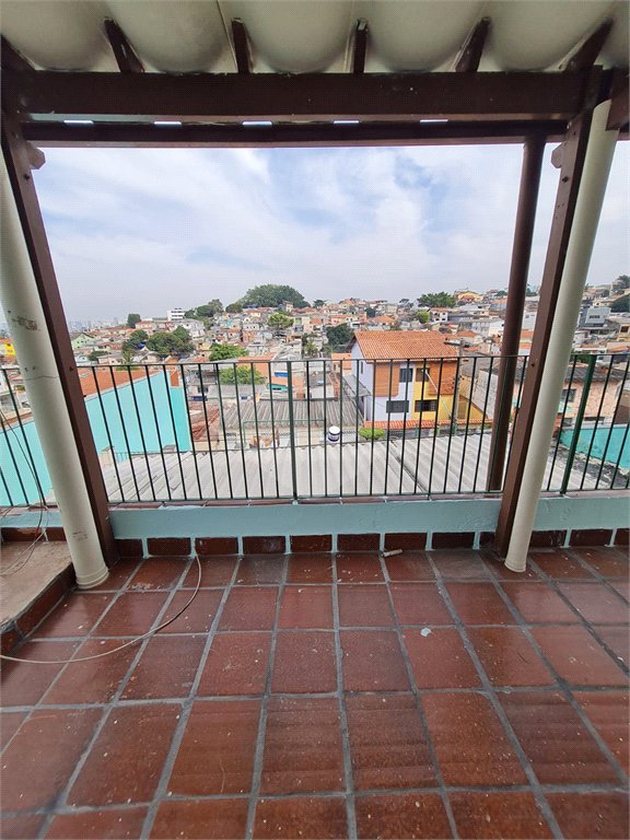 Casa à venda com 6 quartos em Vila dos Remédios, São Paulo, SP