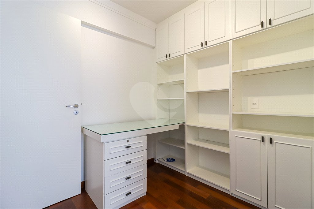 Apartamento à venda com 3 suítes em Cidade Monções, São Paulo, SP