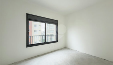 Apartamento à venda com 3 suítes em Vila Nova Conceição, São Paulo, SP