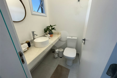 Casa à venda com 3 quartos, sendo 1 suíte, no condomínio Jardim Guarujá, Salto - SP