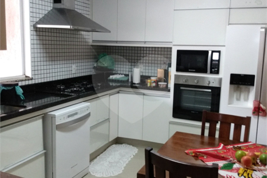 Sobrado à venda com 4 suítes em Mandaqui, São Paulo, SP