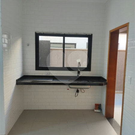 Casa à venda com 3 quartos, sendo 1 suíte, em Balneário São João Batista 3, Peruíbe, SP