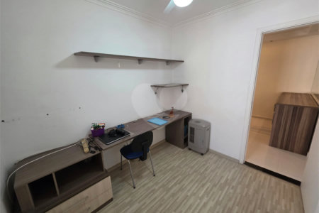 Apartamento à venda com 4 quartos, sendo 1 suíte, em Vila Polopoli, São Paulo, SP