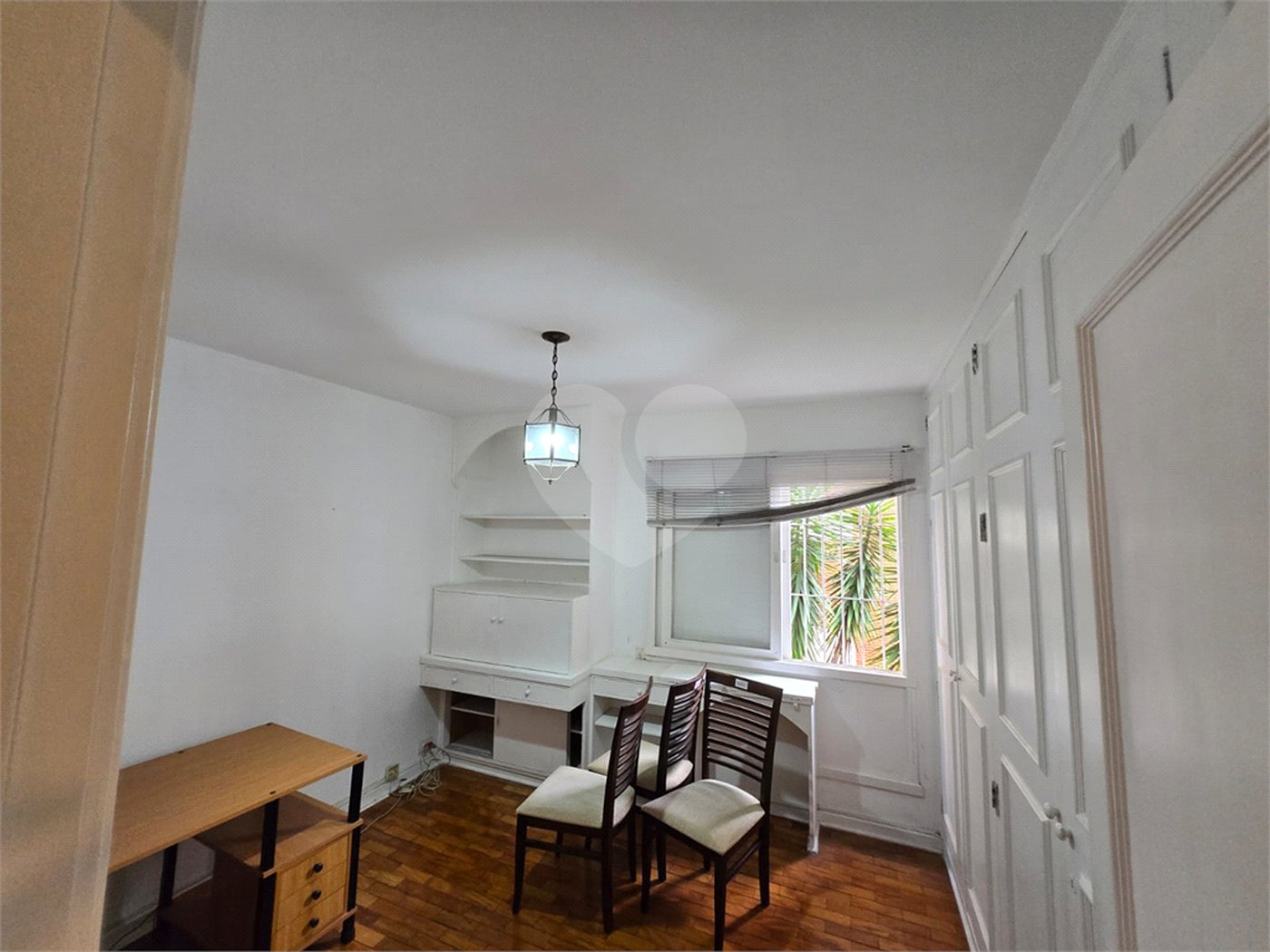 Apartamento à venda com 3 quartos, sendo 1 suíte, em Indianópolis, São Paulo, SP